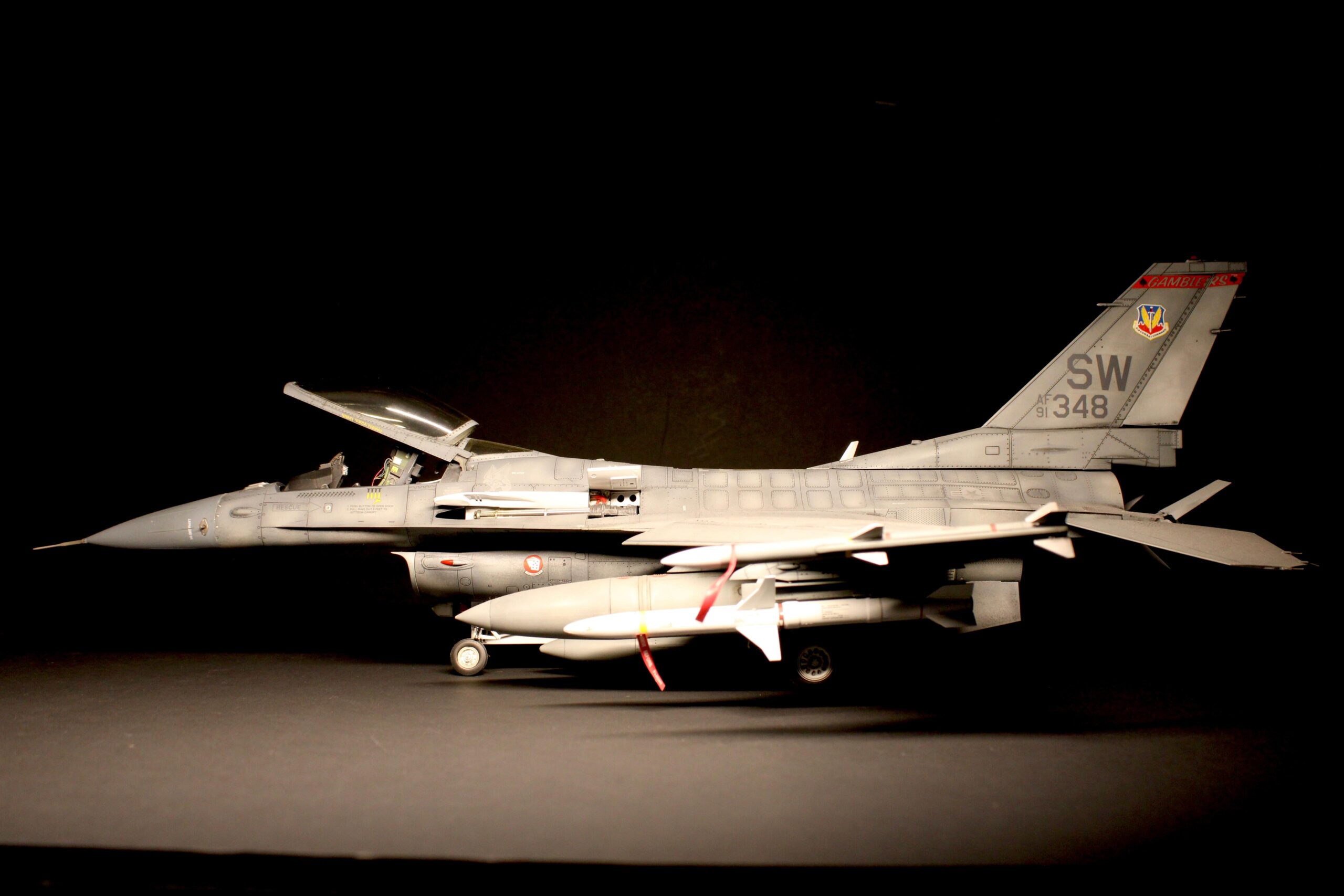 F16 fighting Falcon1