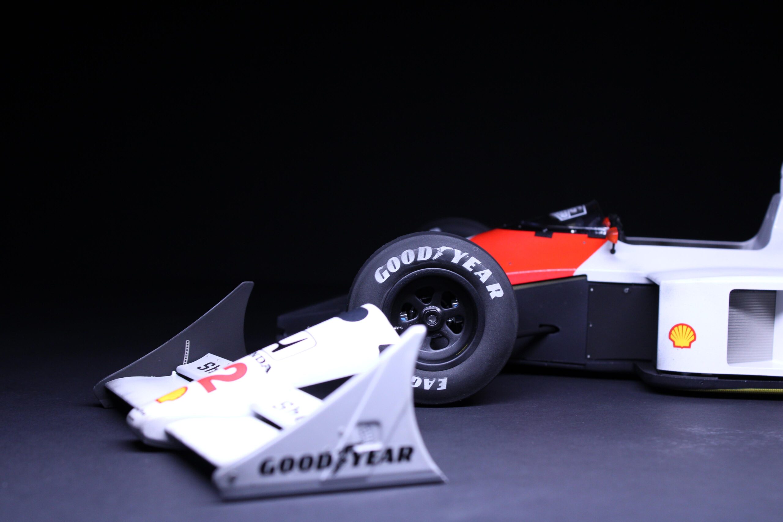 Mclaren Mp4 8